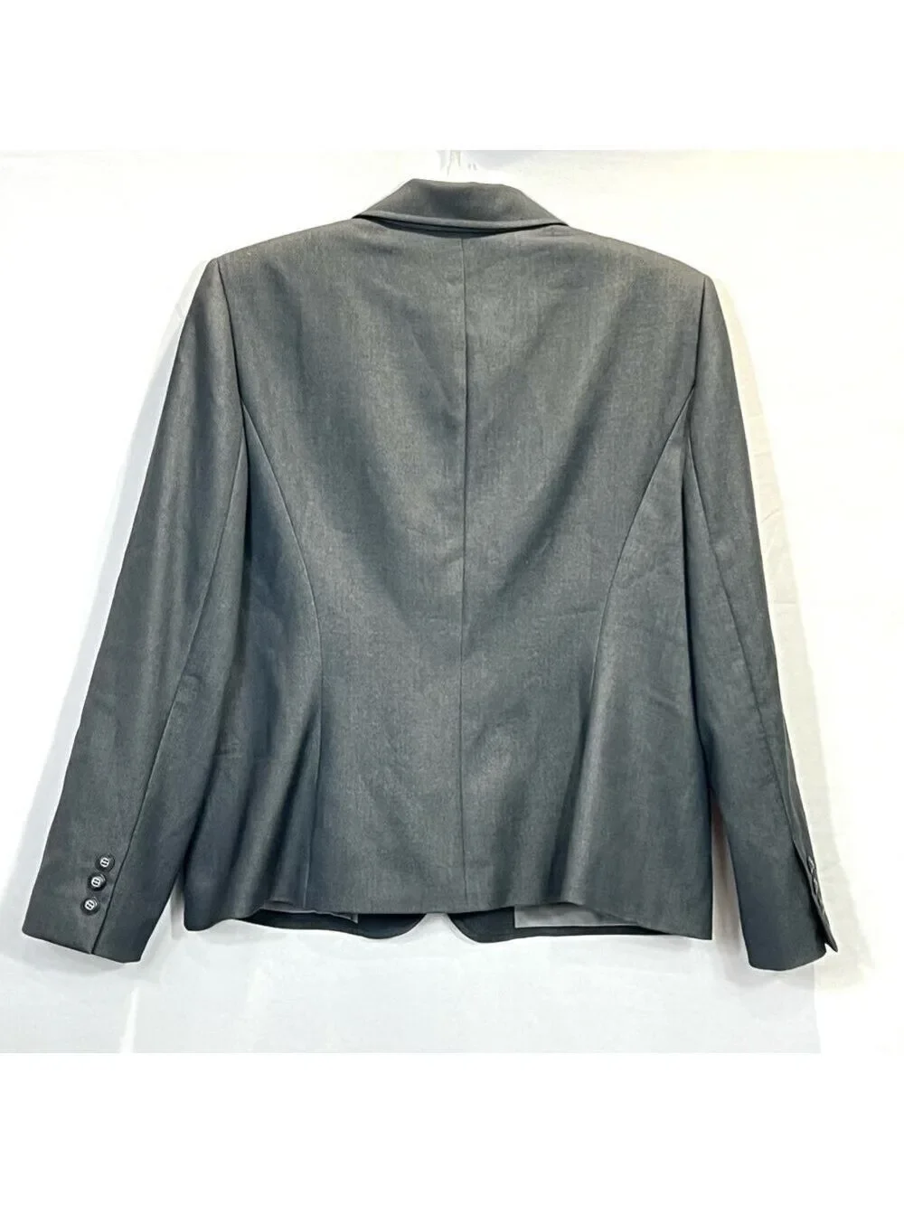 Tahari by Arthur S. Levine Two Front Pockets Blazer Size 14P